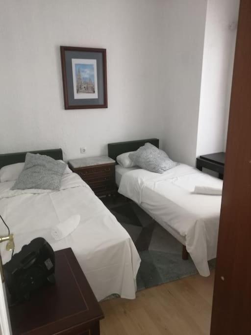 Apartamento Hotel Montana Lavapies Madryt Zewnętrze zdjęcie