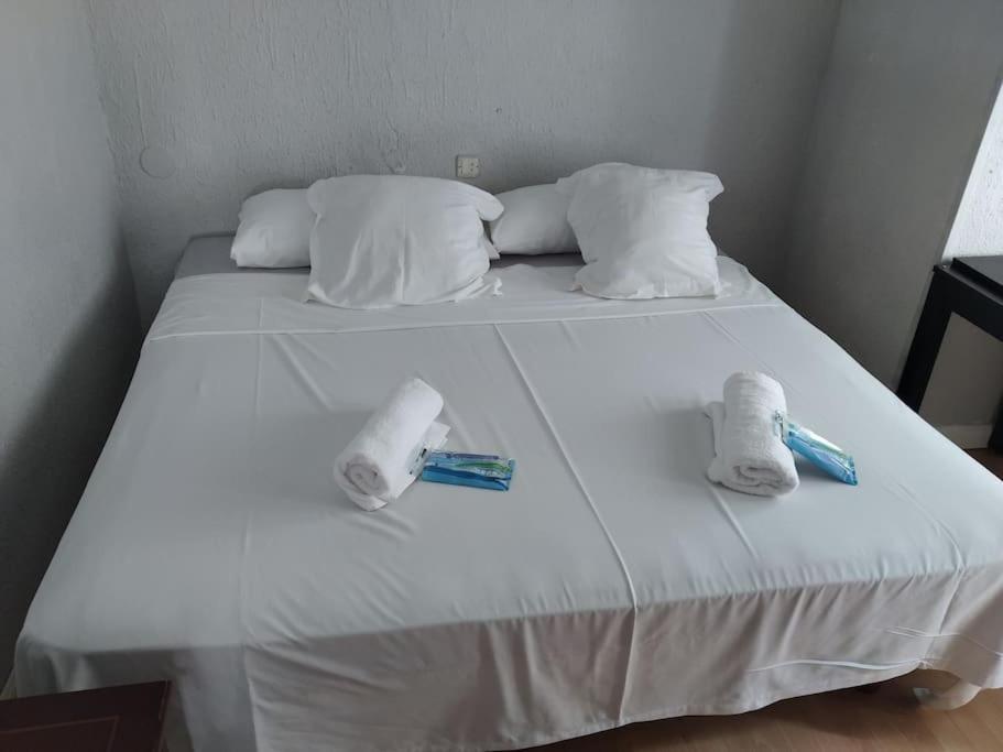 Apartamento Hotel Montana Lavapies Madryt Zewnętrze zdjęcie
